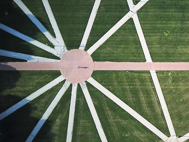 Aerial photo of the Ohio State quad with numerous sidewalks crossing over one another.
