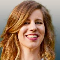 portrait of Allison Burk