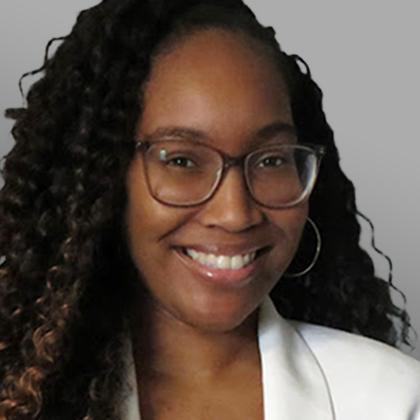 Photo portrait of author Tatyana Woodall